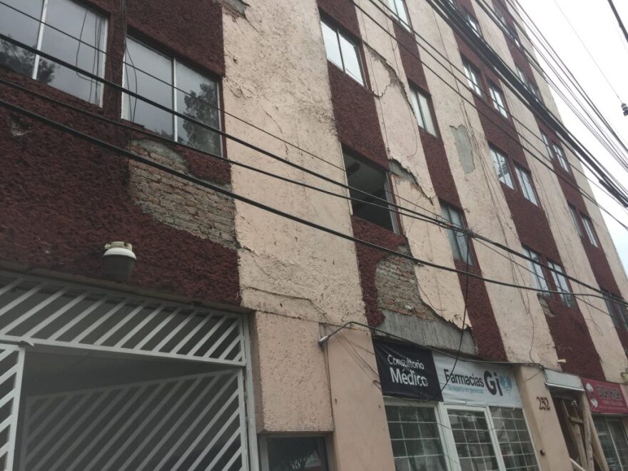 buildings in Mexico still damaged 