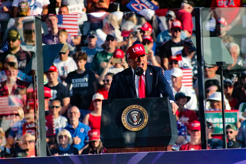 Trump Set to Campaign in Sioux City for Hinson and Lahn