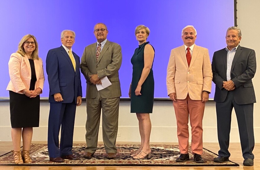 The Buffalo Broadcasters Association's 2021 Hall of Fame inductees stand for a photo at the announcement press conference.