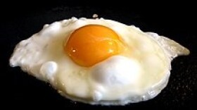 A fried egg.