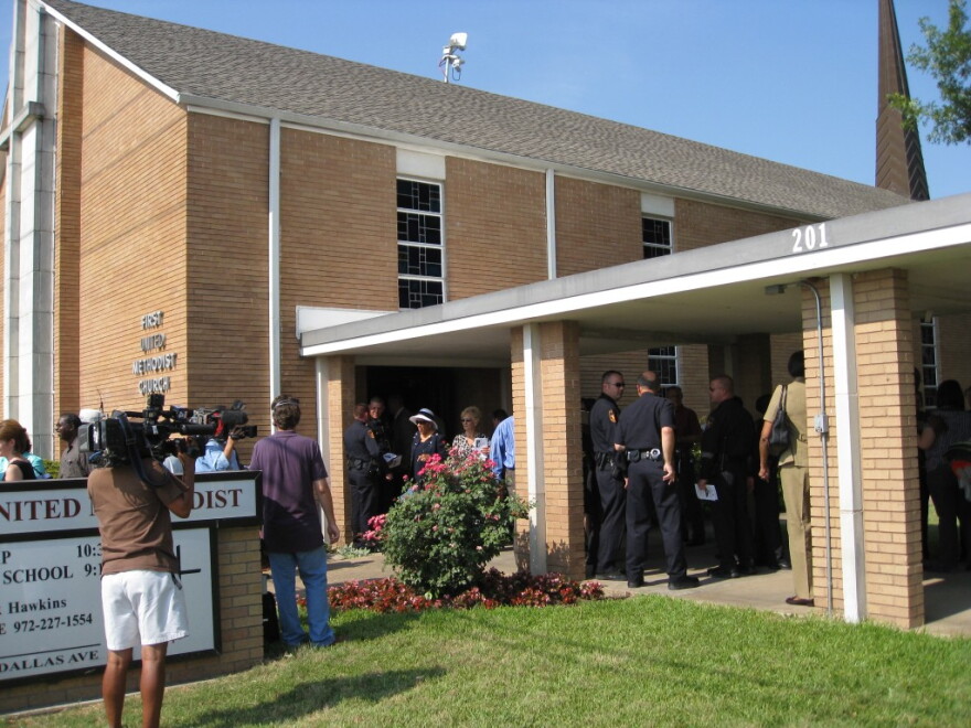 Crowd after vigil