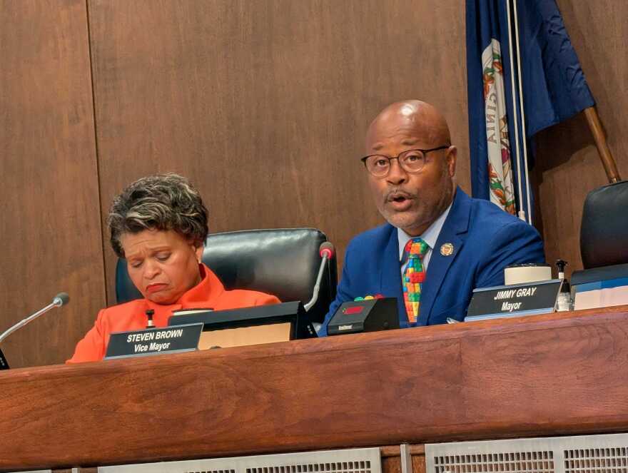 Vice Mayor Steve Brown and Councilmember Michelle Ferebee opposed the ban.