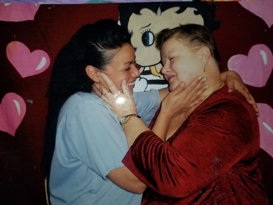 Tyra with her mother during her incarceration.