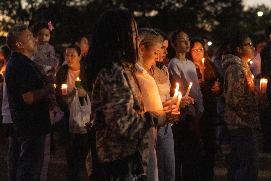 Hundreds of community members gather for memorial service for ...