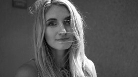 Caitlin Linney is a Los Angeles-based indie-pop singer whose creativity was initially encouraged at Carolina Friends School. 
