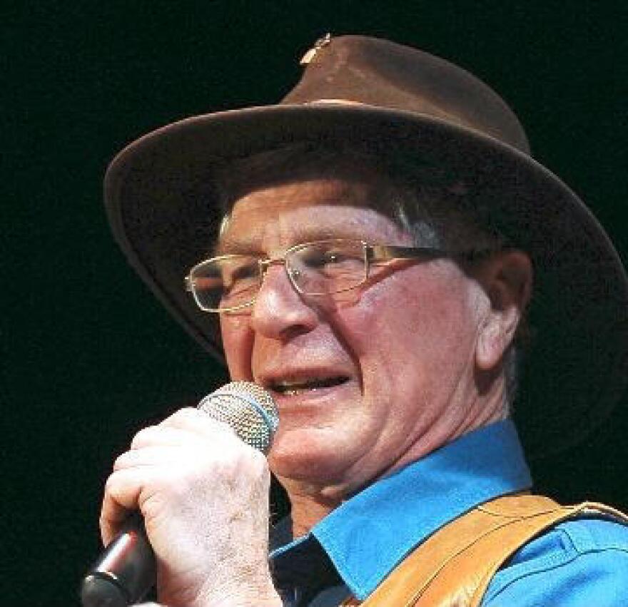 d_warwick__bill_patterson_.jpg