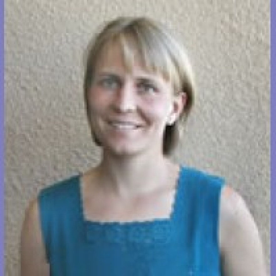 Dr. Kristin Umland