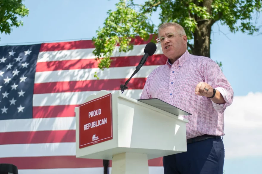 Republican governor candidate Darren Bailey speaks at Republican Day at the Illinois State fairgrounds on Aug. 20, 2026. (Capitol News Illinois photo by Jerry Nowicki)