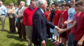 Gov. Steve Beshear meets with students at Calloway County Middle School.