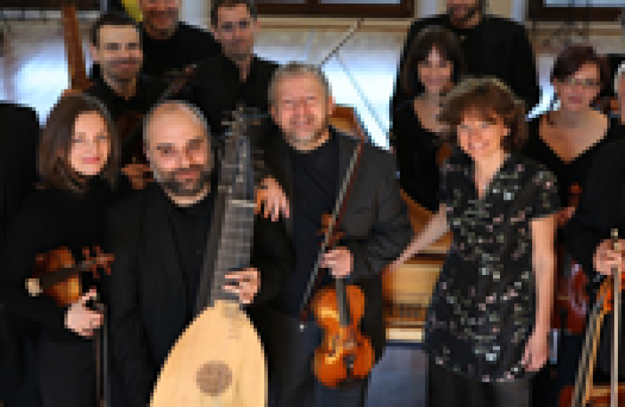 Color photo of the Europa Galente classical ensemble
