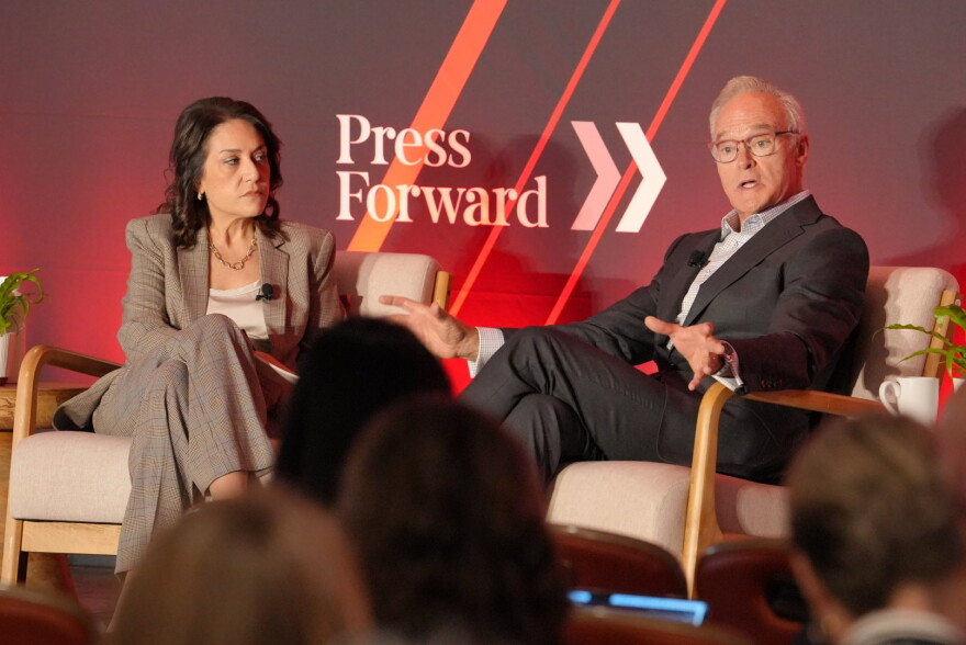 Knight Foundation president and CEO Maribel Pérez Wadsworth with San Antonio-born and former CBS news and 60 Minutes correspondent Scott Pelley