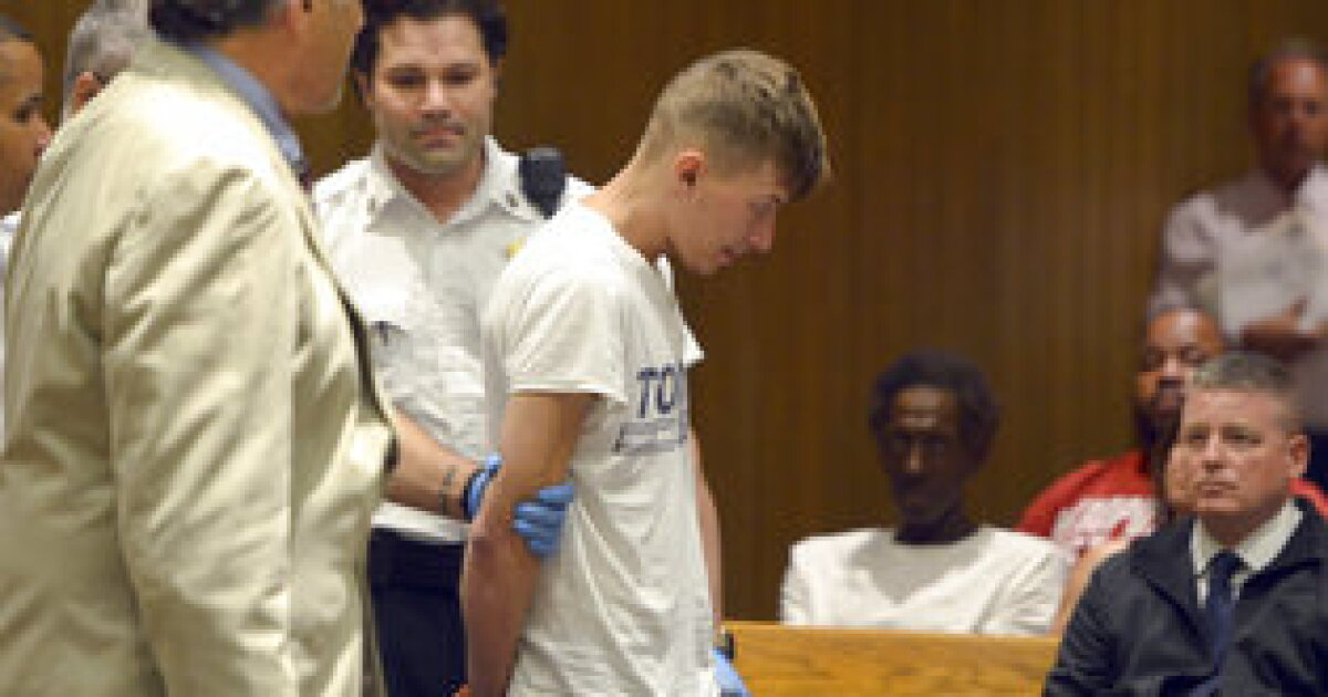 Driver In N.H. Crash That Killed 7 Pleads Not Guilty, Held in Custody ...