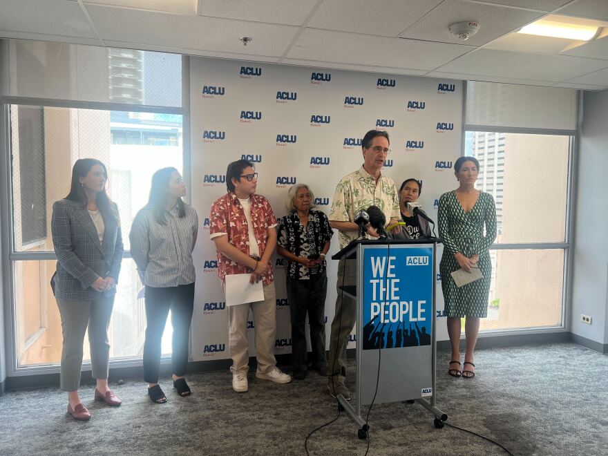 State Sen. Karl Rhoads speaks at the microphone alongside staff from the ACLU of Hawaiʻi. (Jan. 12, 2026)