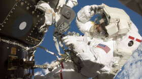 Astronaut Tom Marshburn, STS-127 mission specialist, participates in his first spacewalk and the second overall for the crew members of the Space Shuttle Endeavour and the International Space Station, July 20, 2009. Photo: NASA