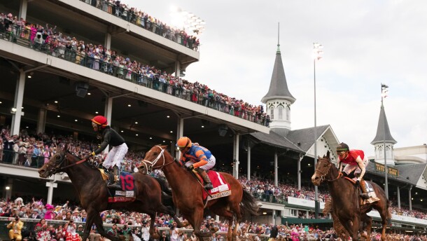 Jockey Jose L. Ortiz celebrates after riding Golden Tempo (19) to victory the 152nd running of the Kentucky Derby horse race at Churchill Downs, Saturday, May 2, 2026, in Louisville, Ky. (AP Photo/Abbie Parr)