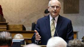 Sen. Dennis Kruse (R-Auburn)