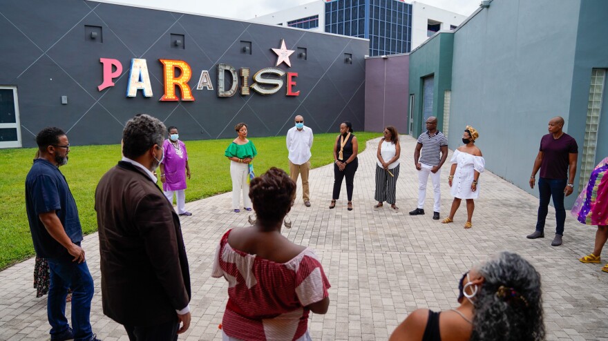 An Awkward Dinner took participants outside at MOCA.