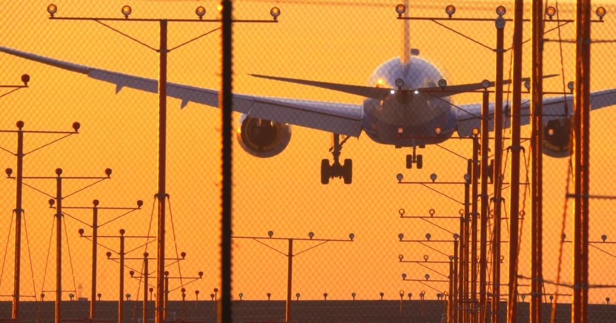 What is 5G, and is it Safe to Use on Planes?