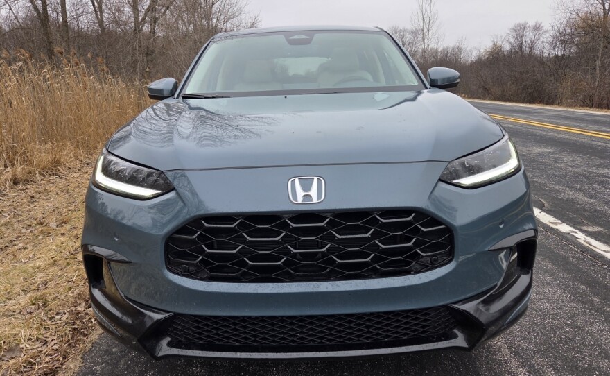 2026 Honda HR-V AWD EX-L nose