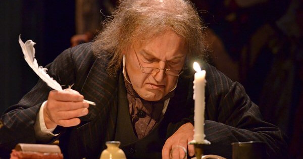 How Scrooge Actor Keeps A Christmas Carol Fresh Kcur 89 3 Npr In Kansas City Local News Entertainment And Podcasts