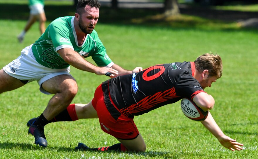 Tony VanScoy scores for the Breakers.