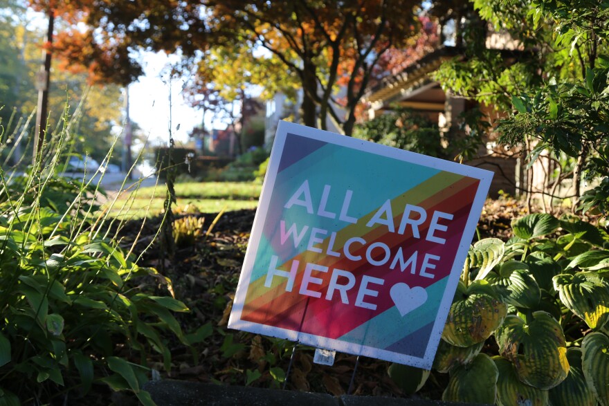 all_are_welcome_here_yard_sign_synagogue_shooting.jpg