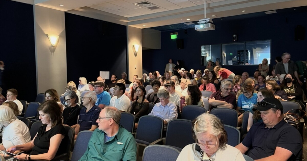 'It's a lot of greed.' Lexington residents push back against latest downtown student apartment project