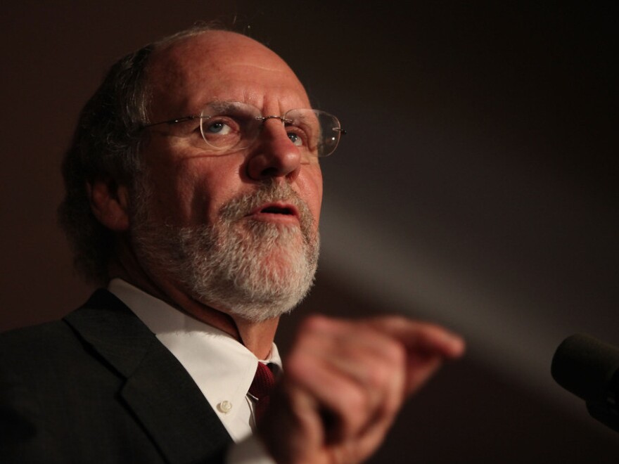 Former New Jersey Gov. Jon Corzine (D). 