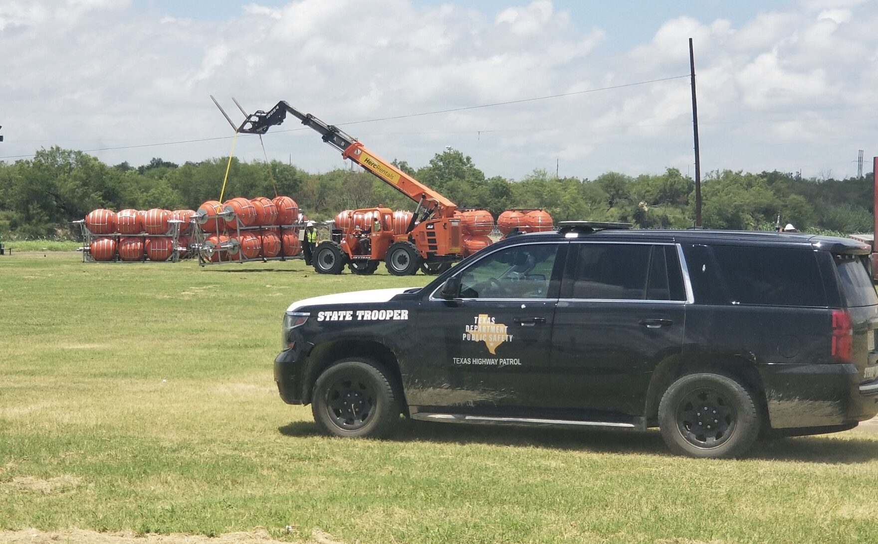 Texas Gov. Greg Abbott's floating border wall has arrived in Eagle Pass ...