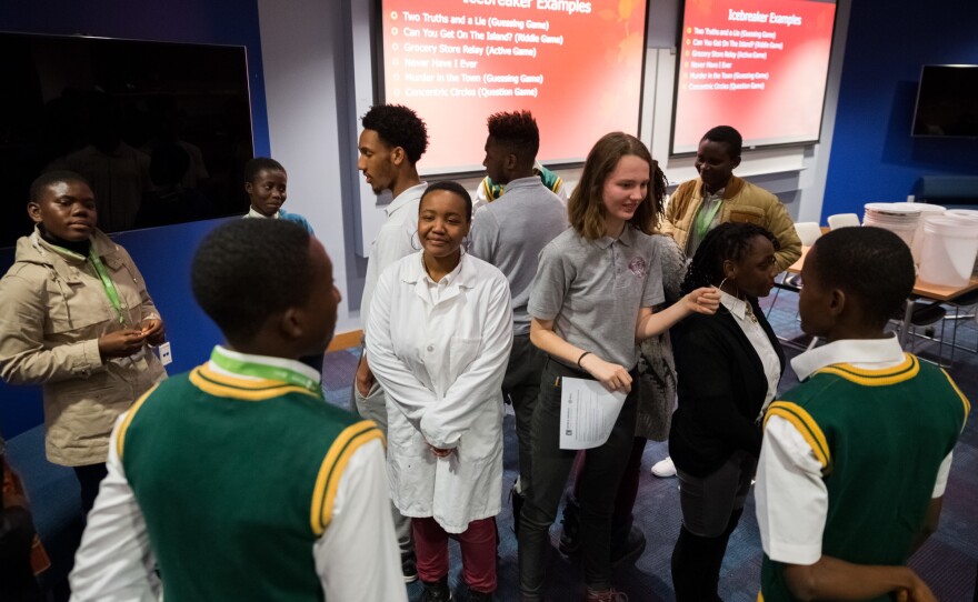 It's icebreaker time for Team McKwiny, who found out they have a lot in common.