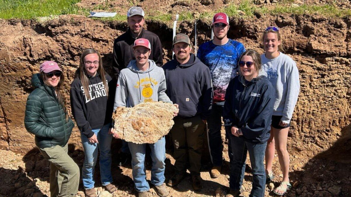 Down to earth: SIU soil judging team places second in national event - Vimarsana News