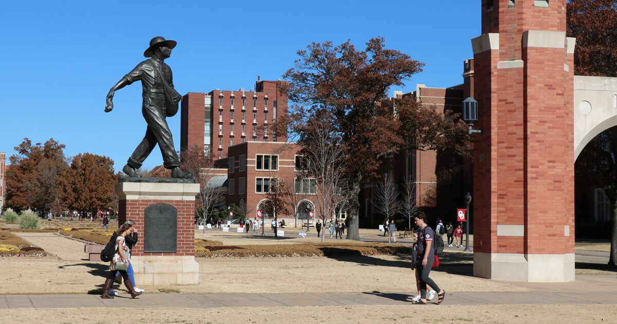 Student Claims Discrimination Over Bible-Citing Essay Grading