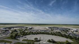 A new, single-terminal airport will replace the current Kansas City International Airport.