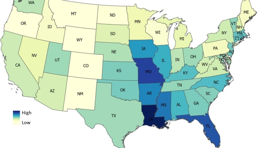 Map of the United States showing predicted average flood damage risk by state or district.