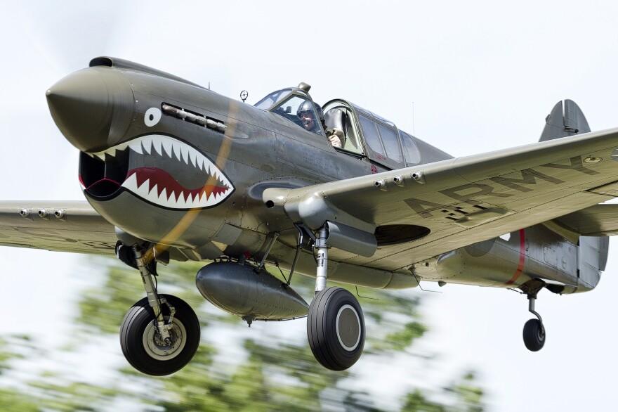 P40 Army Warhawk