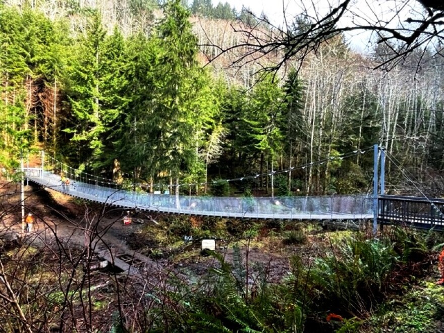 The new suspension bridge over the Amanda Grotto.