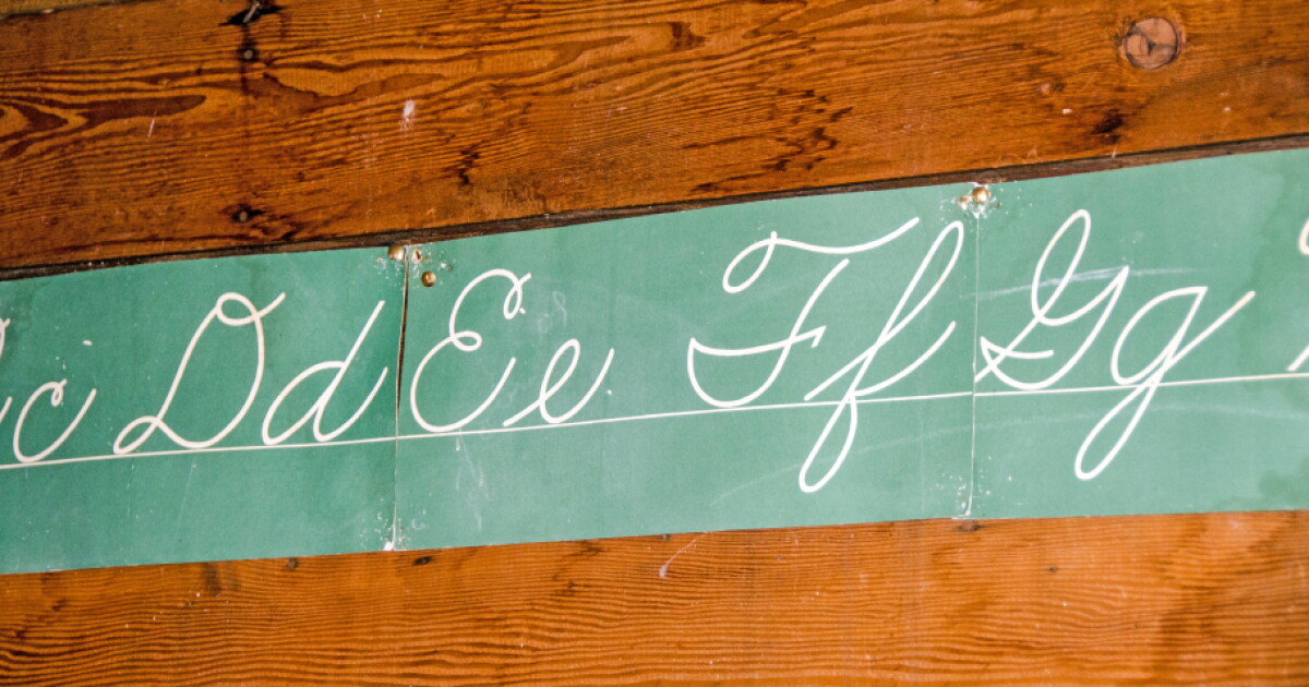 Fight Cursive Does The Fight For A Cursive Comeback Miss The Point?