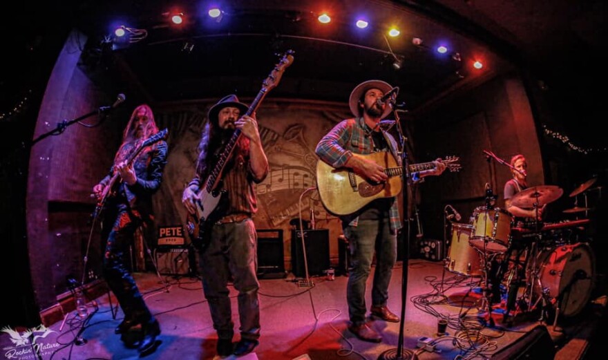 Chicago Farmer and the Fieldnotes at a recent show at FitzGeralds in Berwyn, IL