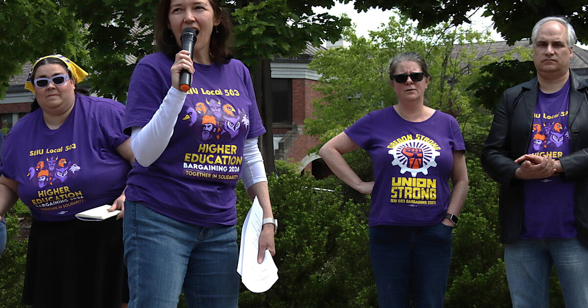 Oregon university classified employees authorize strike, could hit picket line this month