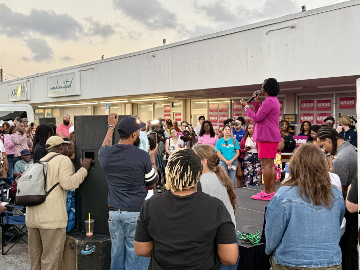 Angie Nixon Brings Senate Campaign to Riviera Beach After Obama Endorsement