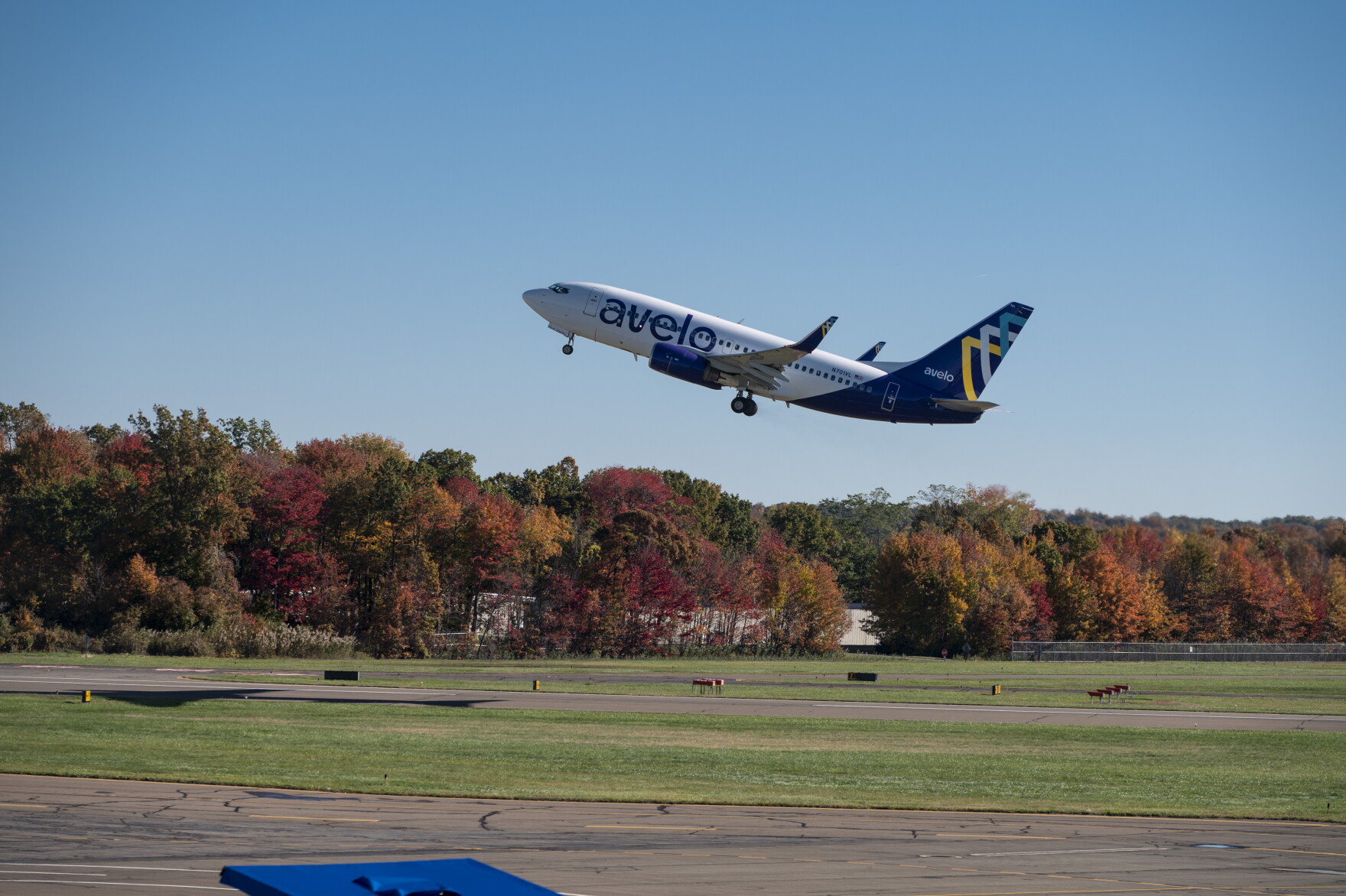 Cherry Capital Airport adds new nonstop route to Connecticut ...