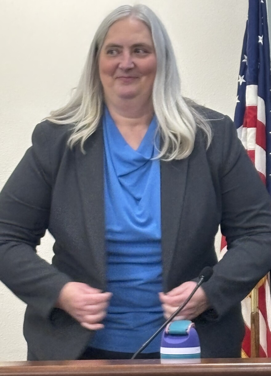 Cyndin Hanson is shown as she became a Sioux City School Board member on November 24, 2025. (Bret Hayworth, Siouxland Public Media News)