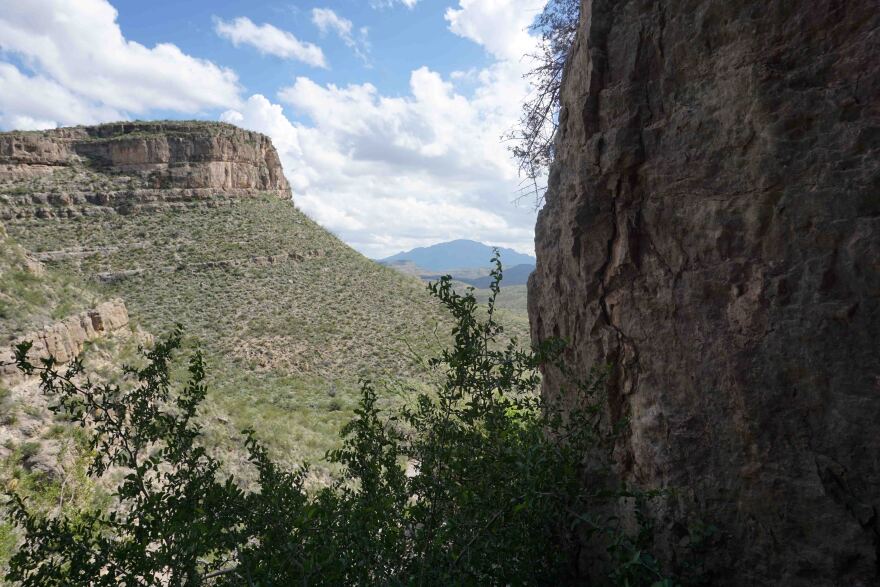 chinati-peak-from-spirit-eye-for-web