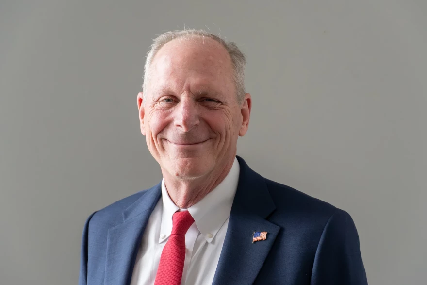 Jeff Wilson is a Republican who lives in Mahomet and is running in Illinois’ 13th Congressional District.