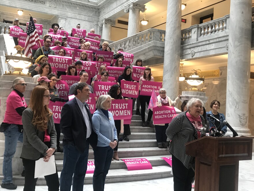 Photo of press conference.