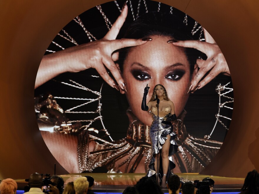 Beyoncé tour sales are off to a smoother start. What does that mean for ...