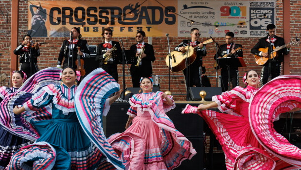 Grupo Folklorico Alma Tapatia with Mariachi Los Reales de KC perform at the Crossroads Music Fest.