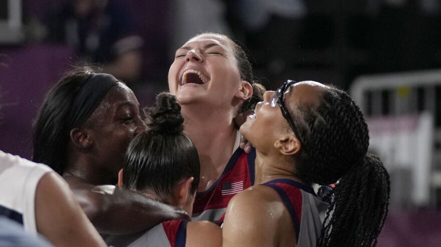 Jeff Roberson/AP
