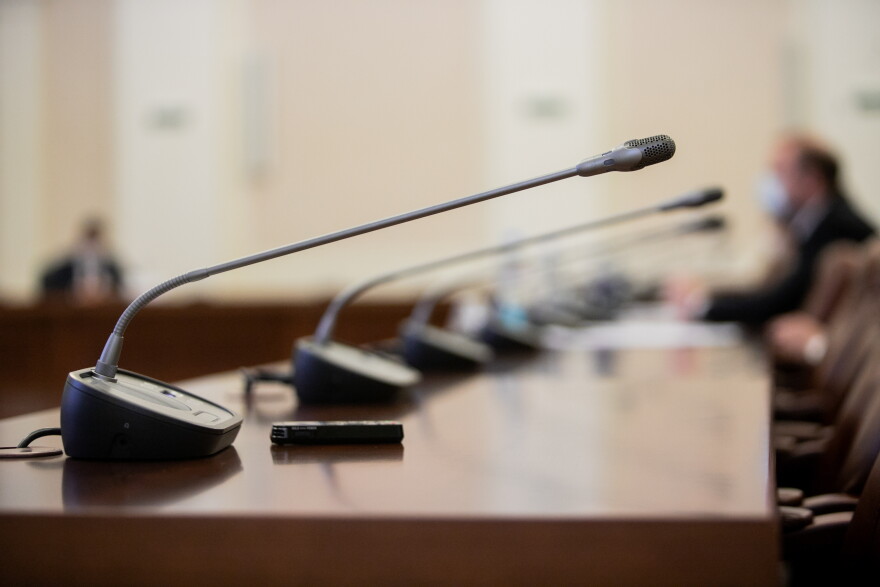 Conference room or seminar meeting room in business event. Session of Government. Academic classroom training course in lecture hall. blur abstract background. working in modern bright office indoor.