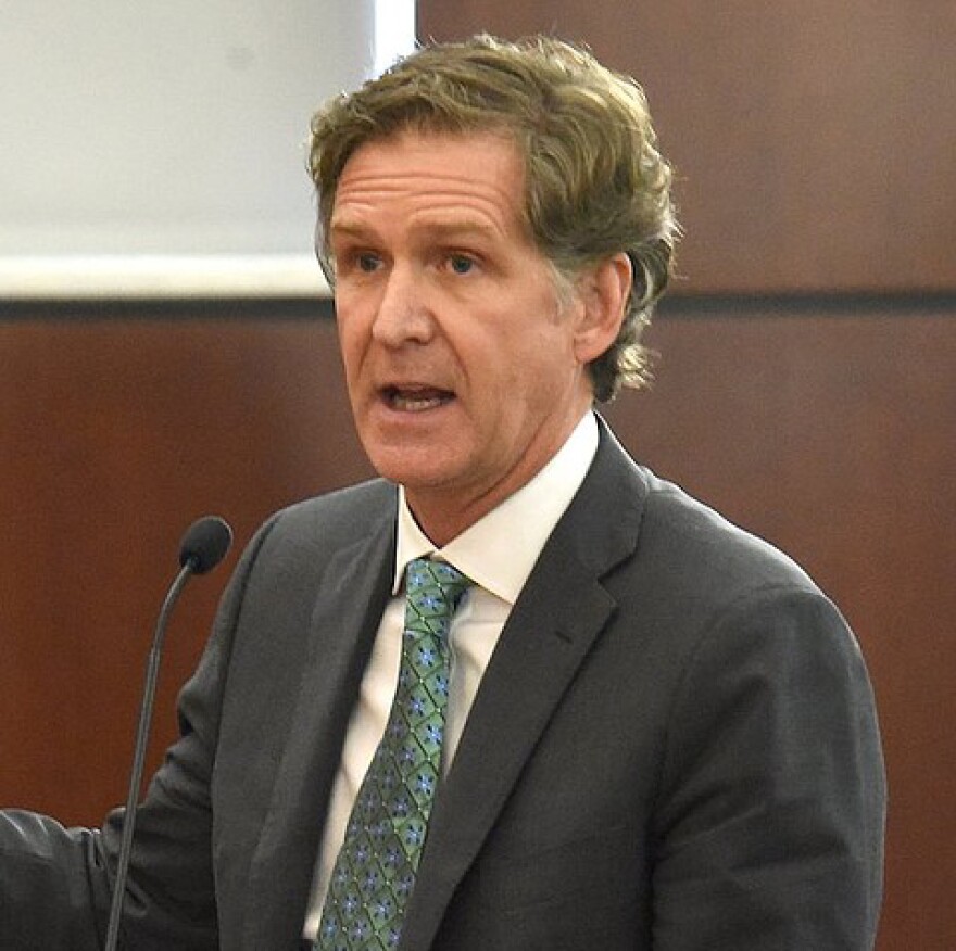 Chattanooga Mayor Tim Kelly, addressing the Chattanooga City Council last month.